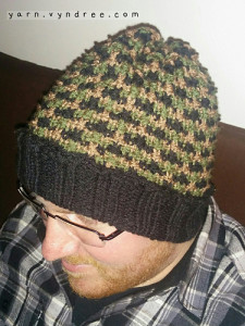 Camo Color Change Hat (loom knitting)