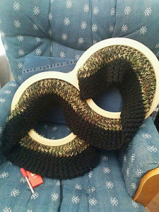 Double Knit Camo Blanket (loom knitting)